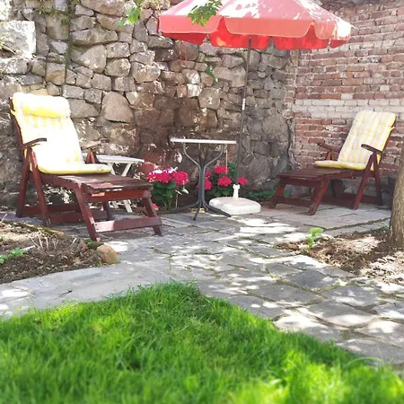 Markovo Tepe House & Garden Daire *