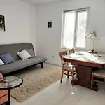 Markovo Tepe House & Garden Апартаменты