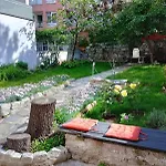 Markovo Tepe House & Garden Апартаменты Пловдив