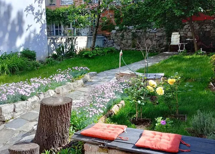 Markovo Tepe House & Garden Apartman Plovdiv